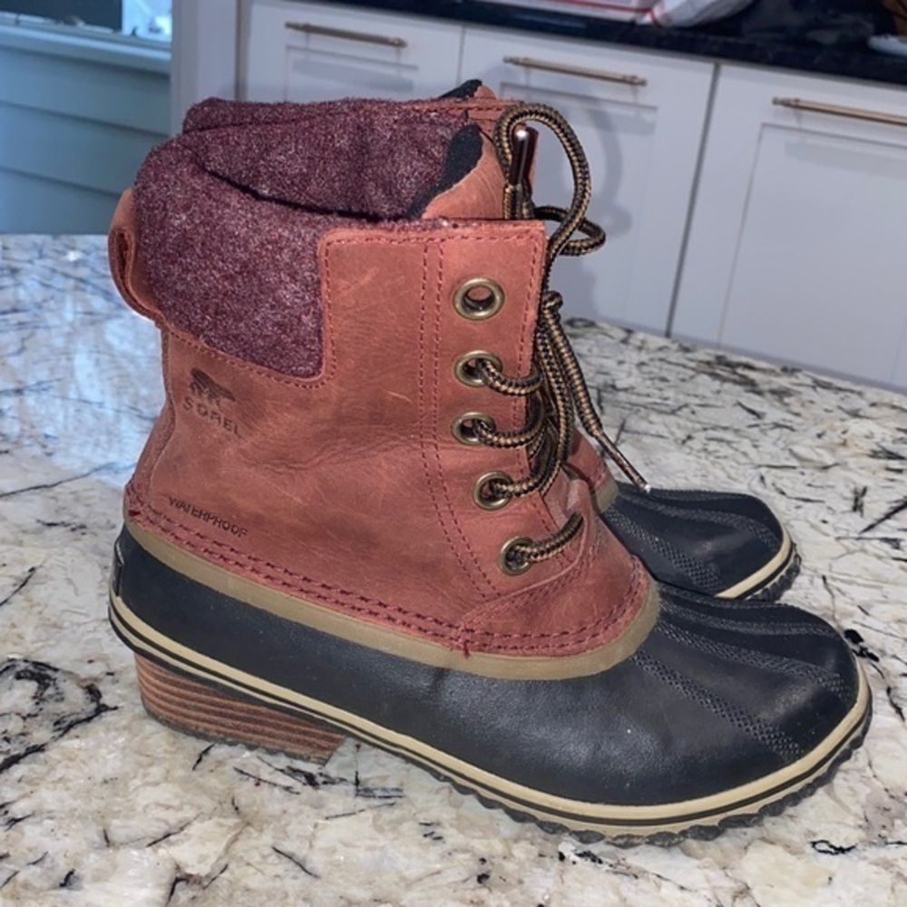 Sorel Women's Slimpack II Lace Boot in size 7